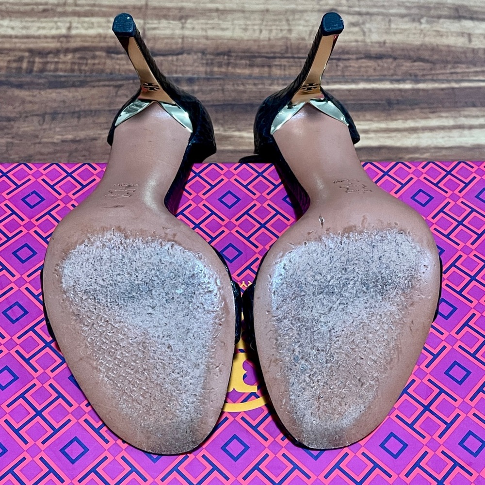 Tory Burch Black Textured Sandals - Picture 5 of 6